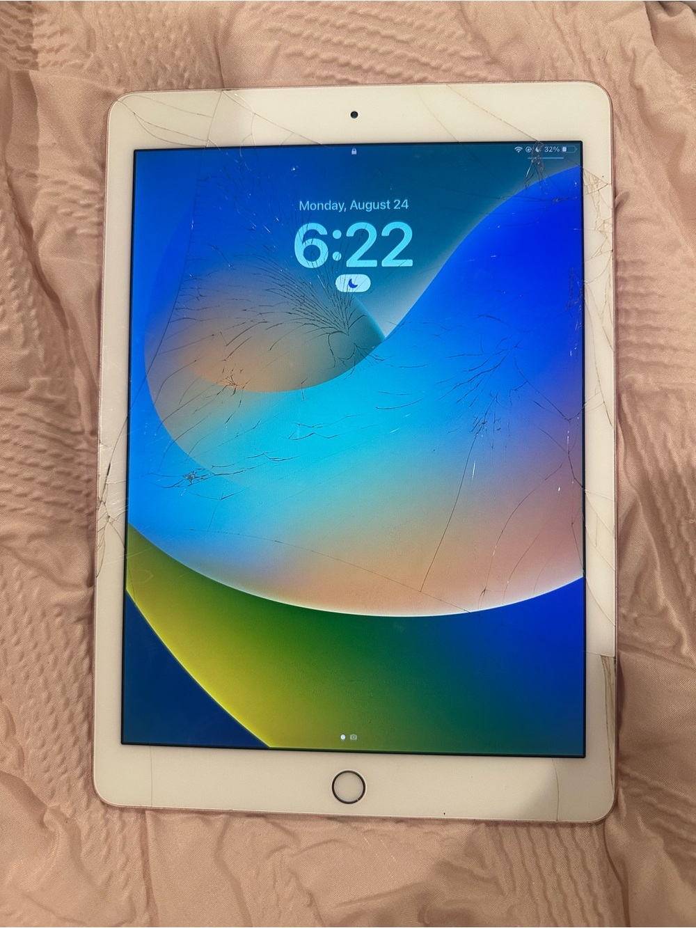 IPad Pro - Picture 2 of 8